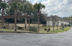 N Pearl Street, Crestview, FL 32536