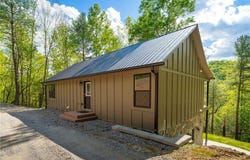 114 Woodpecker Road, Purlear, NC 28665