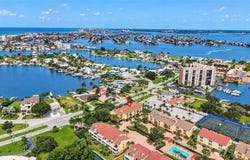 406 SANDY HOOK Road, TREASURE ISLAND, FL 33706