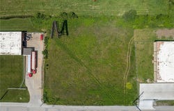3702 S Leonard Road, St Joseph, MO 64503