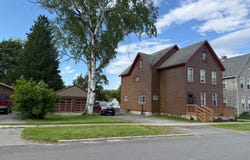 103 Prospect St, Johnstown, NY 12095