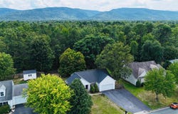 95 SUGARCAMP LN, STUARTS DRAFT, VA 24477