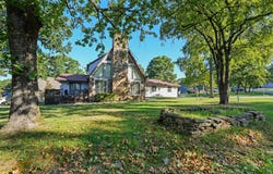 7 Scottsdale Circle, Branson West, MO 65737