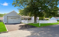 101 Foxwood Lane, Forked River, NJ 08731
