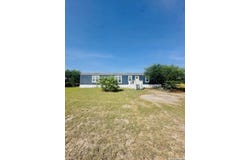 6738 FM 1833, Robstown, TX 78380