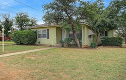 219 E 9th St, Colorado City, TX 79512