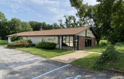 404 W Rolla Road, Salem, MO 65560