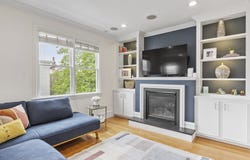 15 Howell St, Boston, MA 02125