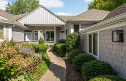 2934 Pelican Point Circle, Mound, MN 55364