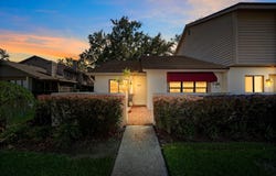 801 OAK PARK Place, BRANDON, FL 33511