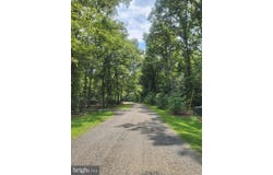 9740 HICKORY Lane, LA PLATA, MD 20646