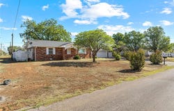 115 E 10th Street, Custer City, OK 73639