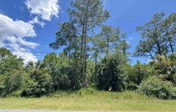 Bay St, Gulf Breeze, FL 32563