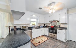 102 E Oaklawn Drive, Thibodaux, LA 70301
