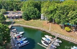203 Northwest Drive, Davidson, NC 28036