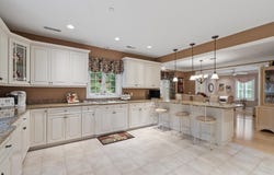 99 Main St, Westford, MA 01886