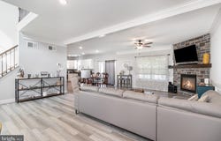 465 WINCHESTER DRIVE, CHAMBERSBURG, PA 17202