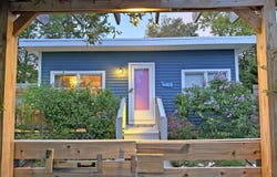 10 Atwater Drive, East Falmouth, MA 02536
