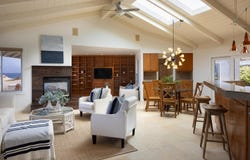 1209 Ocean View BLVD, Pacific Grove, CA 93950