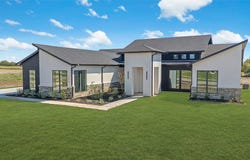 430 Whispering Way, Red Oak, TX 75154
