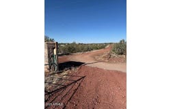 467 W EDGEWOOD Drive, Ash Fork, AZ 86320