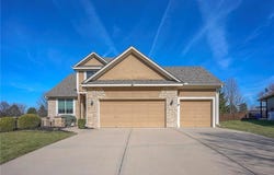 16155 S Harbinger Street, Olathe, KS 66062
