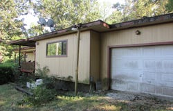 1782 W State Highway Ww, Springfield, MO 65803