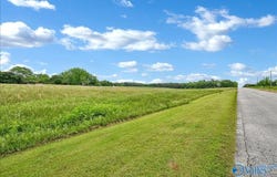 900 County Road 1466, Cullman, AL 35055
