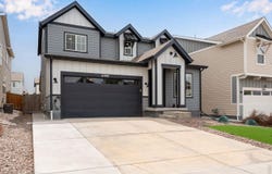 27890 E 7th Pl, Aurora, CO 80018