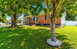 16 Hillcrest Drive, Fredericktown, MO 63645