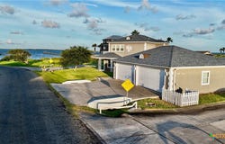 102 Smith Cove Road, Rockport, TX 78382