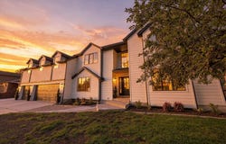 517 E HOLSTEIN Way S, Murray, UT 84107