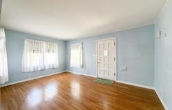 1300 Pershing St, Salina, KS 67401