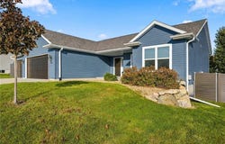 3399 Edgebrooke Drive, Marion, IA 52302