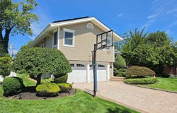 177 Forest Drive, Jericho, NY 11753