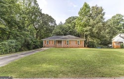 460 Sunset Circle, Forsyth, GA 31029