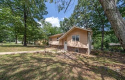 2508 Ginger Drive, West Plains, MO 65775