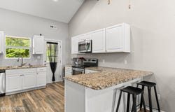523 E Lincoln Rd, Alcoa, TN 37701