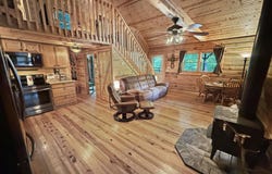 10563 Deer Drive, Birdseye, IN 47513