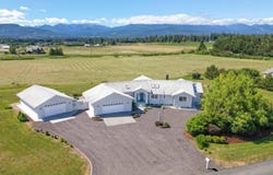 141 Kiwi Lane, Sequim, WA 98382