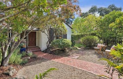 5610 Snake Rd, Oakland, CA 94611