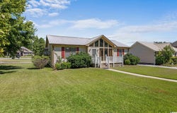 1004 HICKORY STREET, MOODY, AL 35004