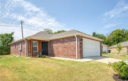 7704 Melody LN, Fort Smith, AR 72916