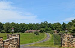 176 ROCK MILLS Road, CASTLETON, VA 22716