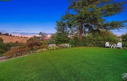 26 Ravenhill Ln, Moraga, CA 94556