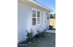 Wallace, NC 28466
