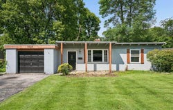 2458 Edgevale Road, Columbus, OH 43221