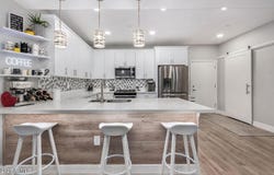 2821 S SKYLINE Drive, Mesa, AZ 85212