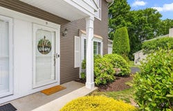 7 Eagle Run, Warwick, RI 02818