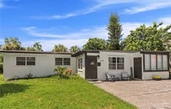 1221 NE 26th Ave, Pompano Beach, FL 33062
